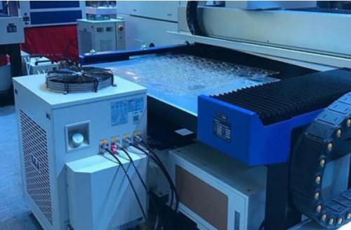 怎樣保養風冷式冷水機呢